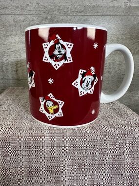Disney Mickey & Friends Christmas Coffee Mug 24oz Oversized Red Snowflake